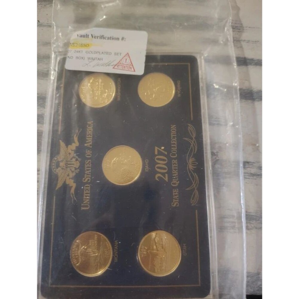 2007 24kt Gold Plated State Quarter Collection Mint Condition